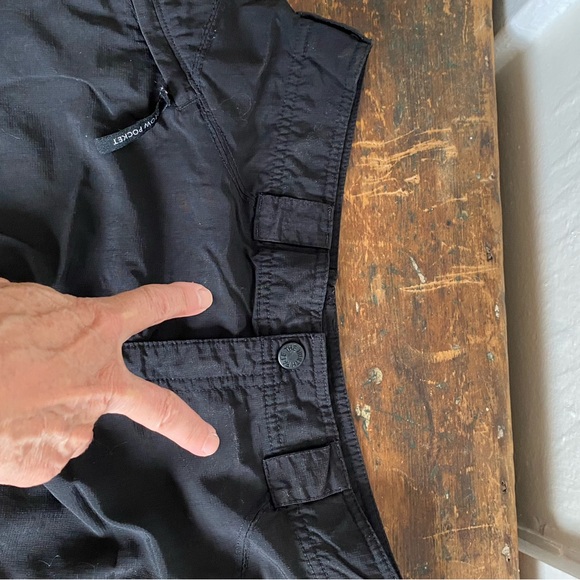North Face Black Nylon Hiking Shorts - Picture 9 of 12
